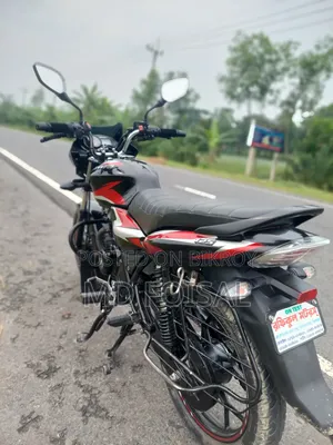 Bajaj Discover 125 2025 Black