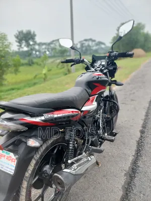 Bajaj Discover 125 2025 Black