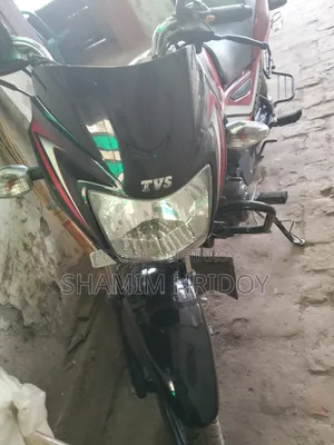 টিভিএস মেট্রো প্লাস ২০২৫ লাল