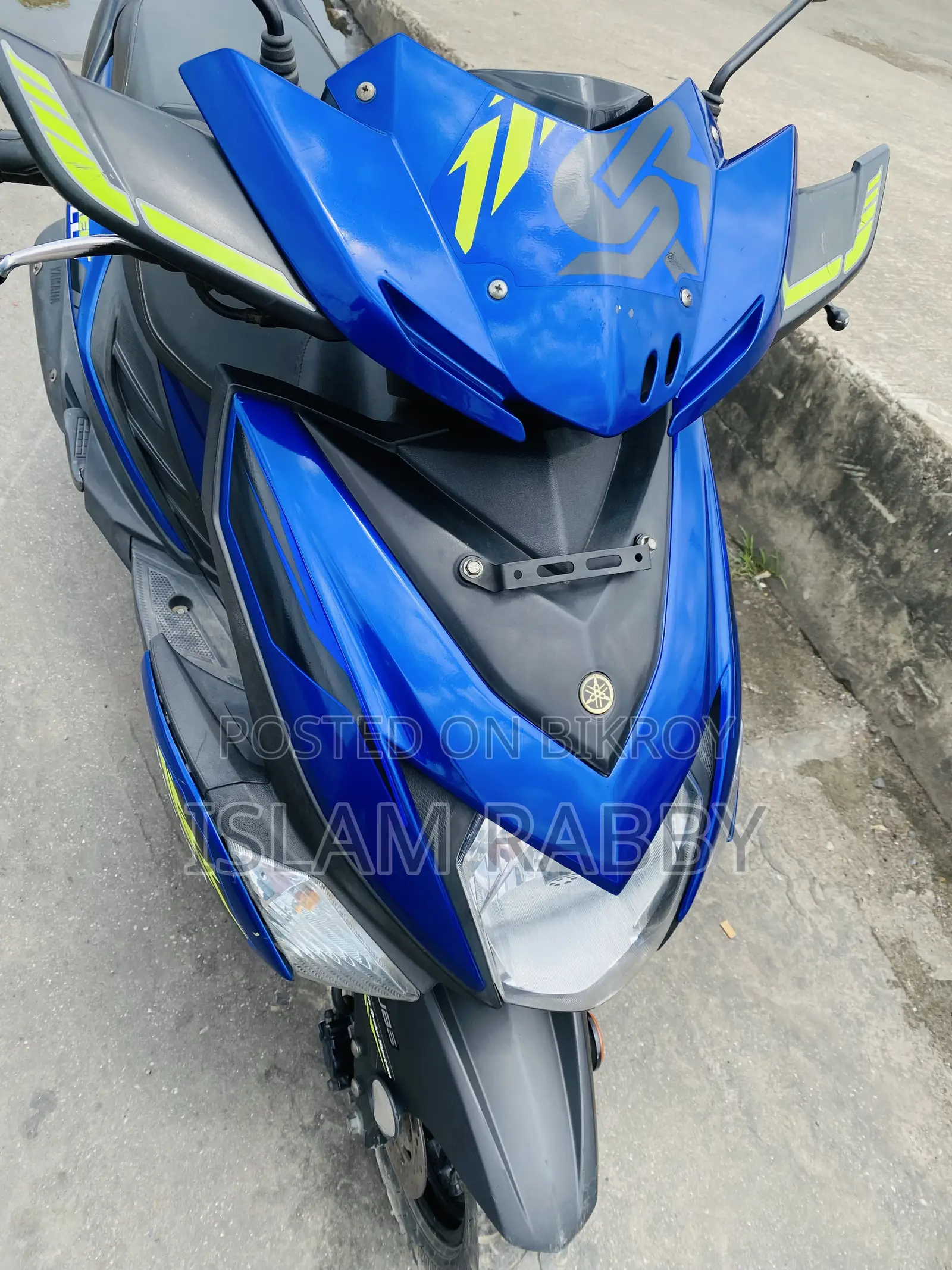 Yamaha 2021 Blue