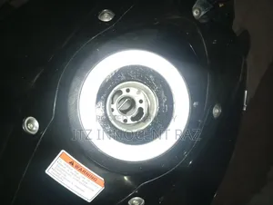 সুজুকি গিক্সার ২০২৩ কালো