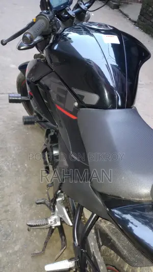 সুজুকি জিক্সার ২০২৩ ব্ল্যাক