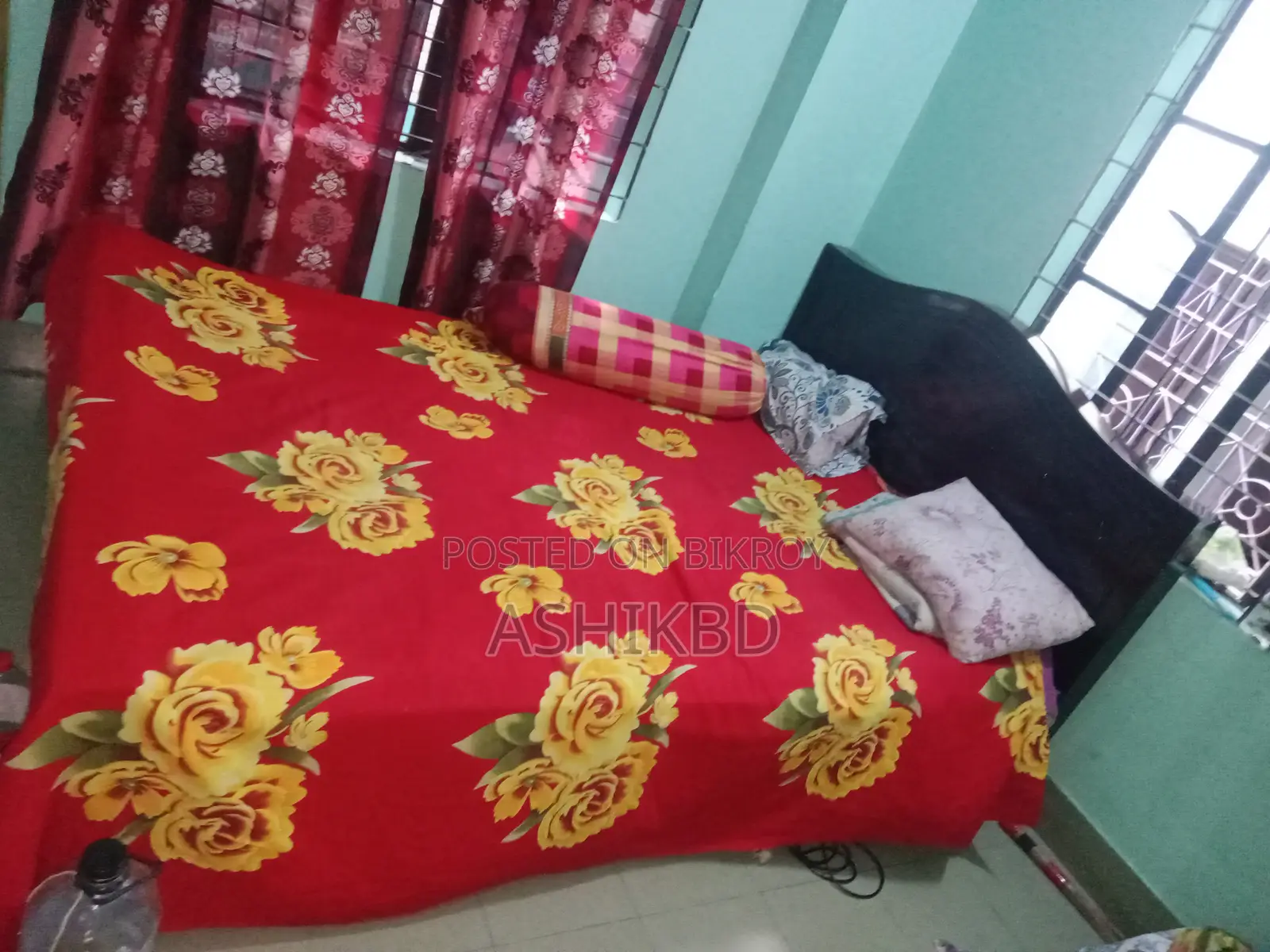 Almirah and Bed both Partex sturdy with mattress for sale