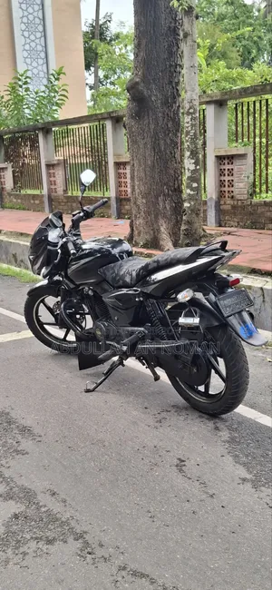 বাজাজ পালসার ১৫০ ২০১৫ কালো