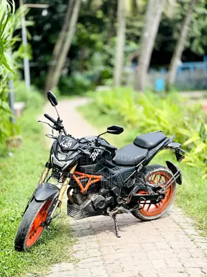 Runner Bolt 165R 2022 Black