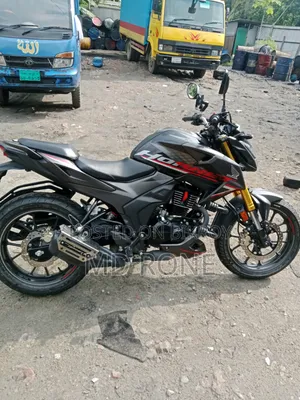 Honda Hornet 2.0 2026 Black