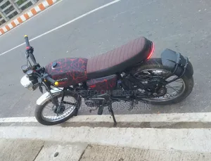 Bajaj Boxer 100 2026 Black
