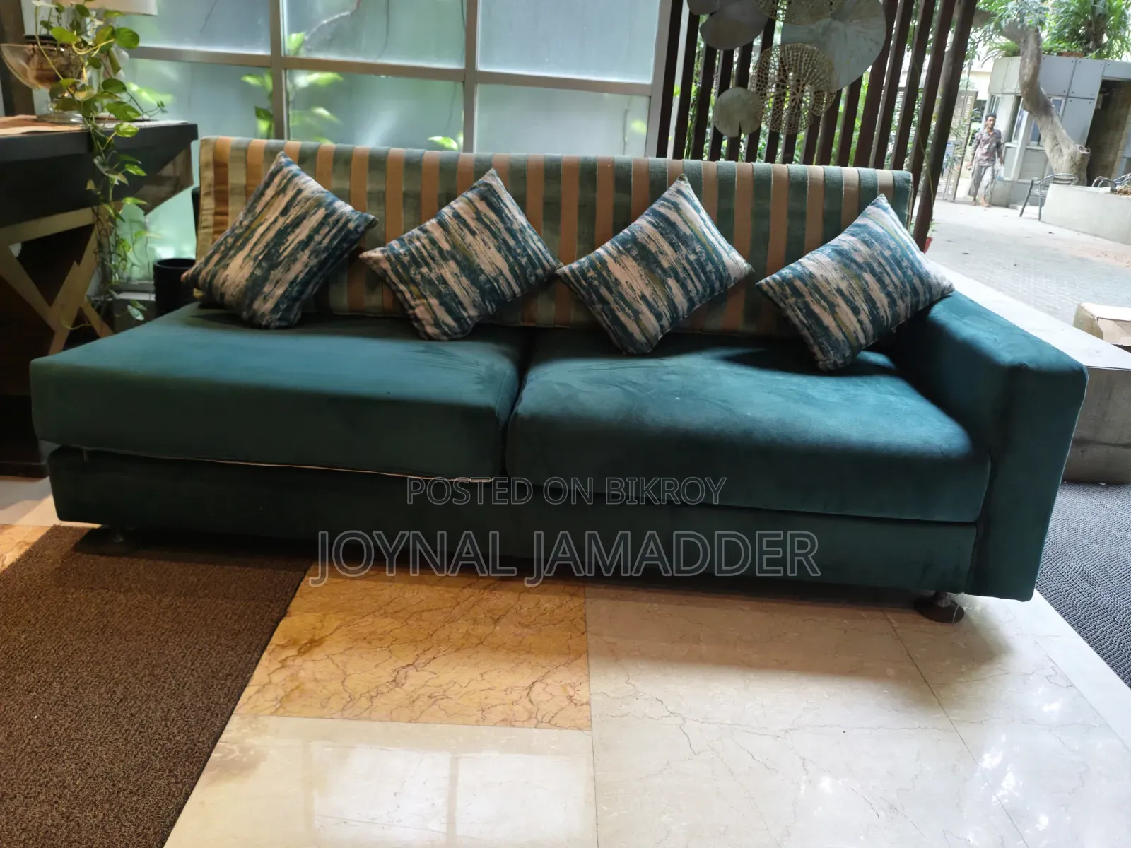 Sofa for Sale.