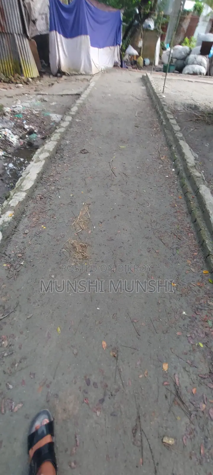6 Decimal Land for Sale. Khagdi Bus Stand, Madaripur