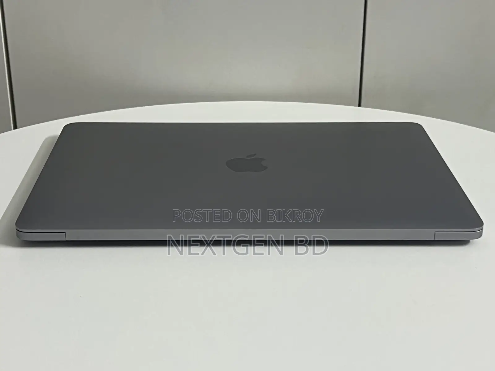 Laptop Apple MacBook Pro 2020 16GB Intel Core I5 SSD 500GB