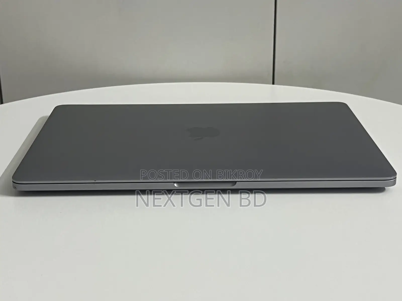Laptop Apple MacBook Pro 2020 16GB Intel Core I5 SSD 500GB