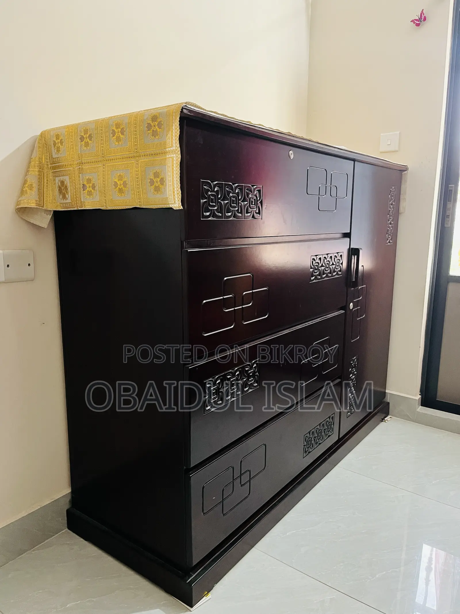 Used Readymade Wardrobe