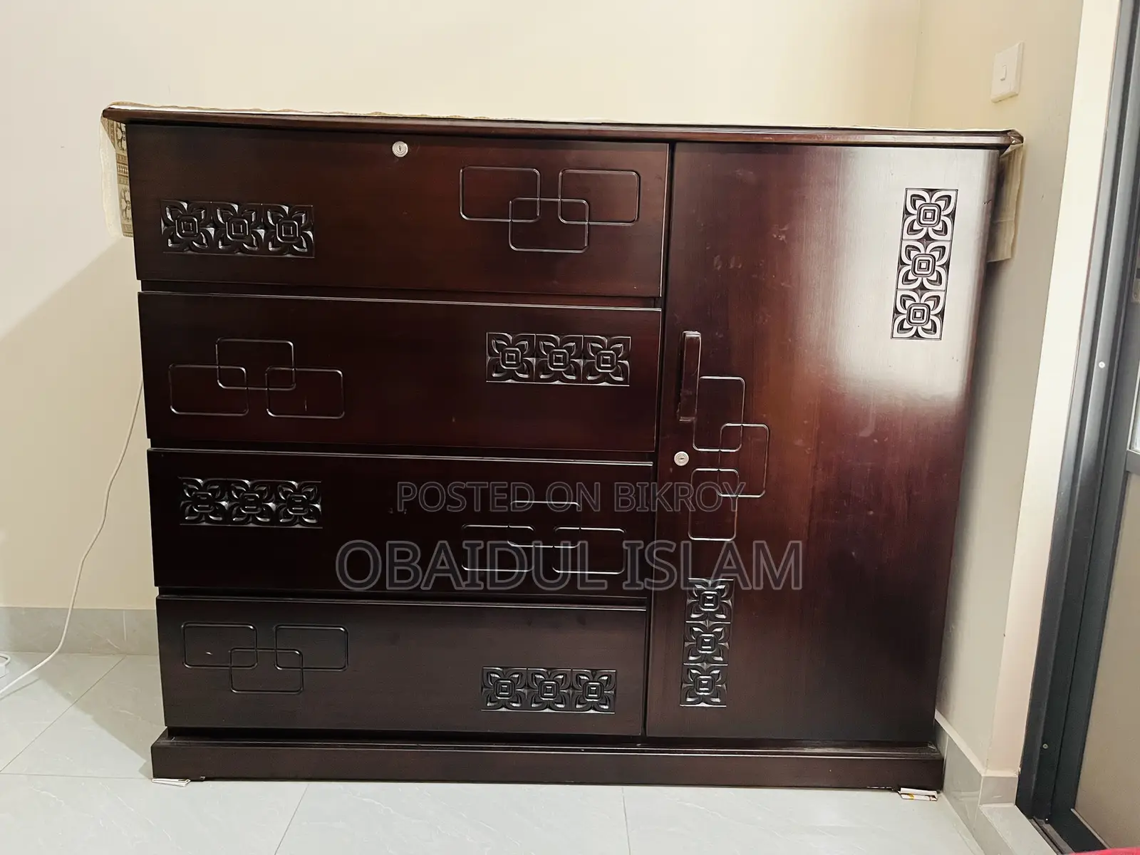 Used Readymade Wardrobe