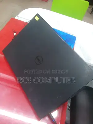 ল্যাপটপ ডেল ৪জিবি ইন্টেল কোর আই৫ এসএসডি ২৫৬জিবি