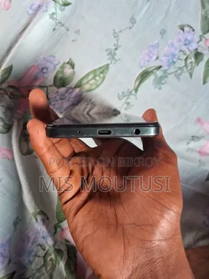 Vivo Y04 64 GB Green