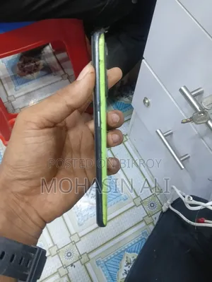 রিয়েলমি জিটি নিও থ্রি টি ১২৮ জিবি ব্ল্যাক