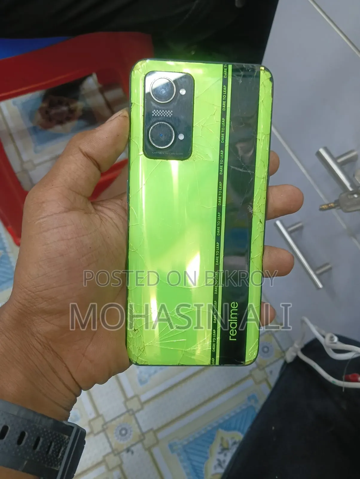 রিয়েলমি জিটি নিও থ্রি টি ১২৮ জিবি ব্ল্যাক