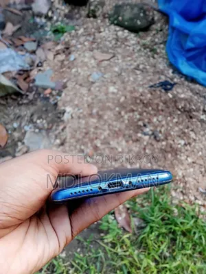 শাওমি পোকোফোন এফ১ ১২৮ জিবি ব্লু