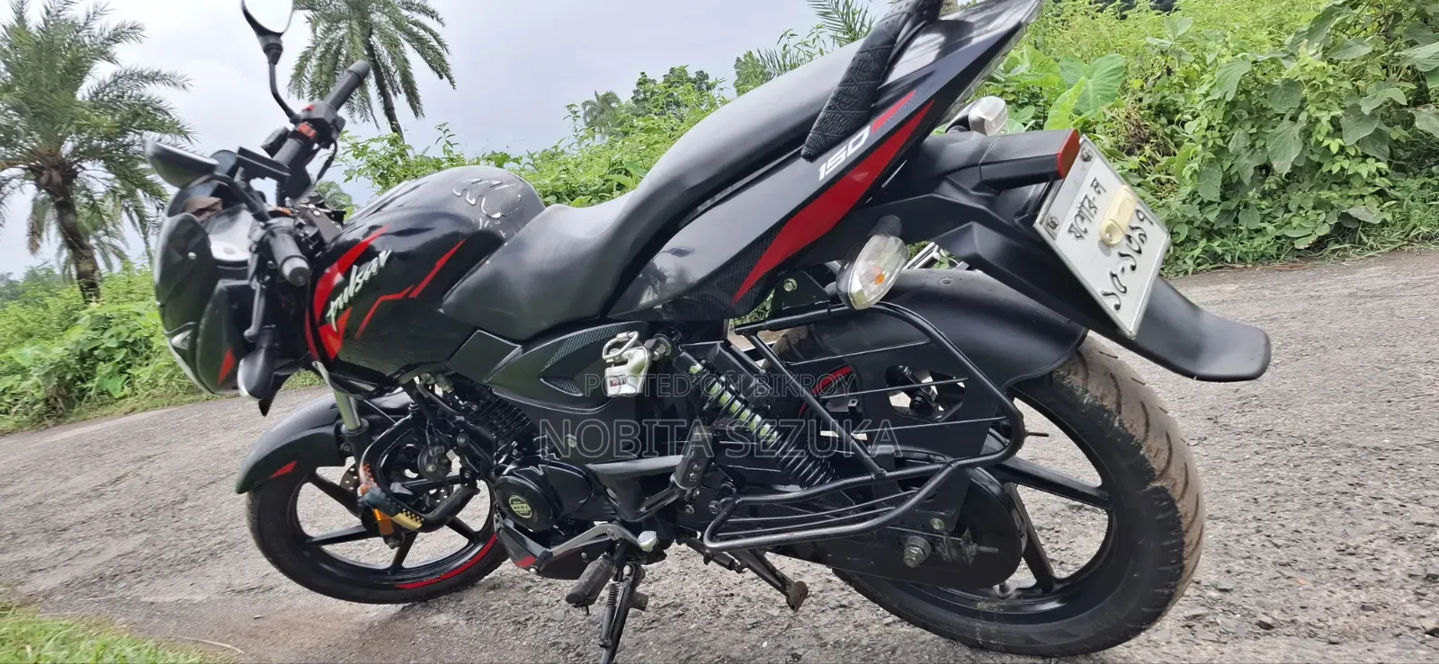 বাজাজ পালসার ১৫০ ২০২১ ব্ল্যাক
