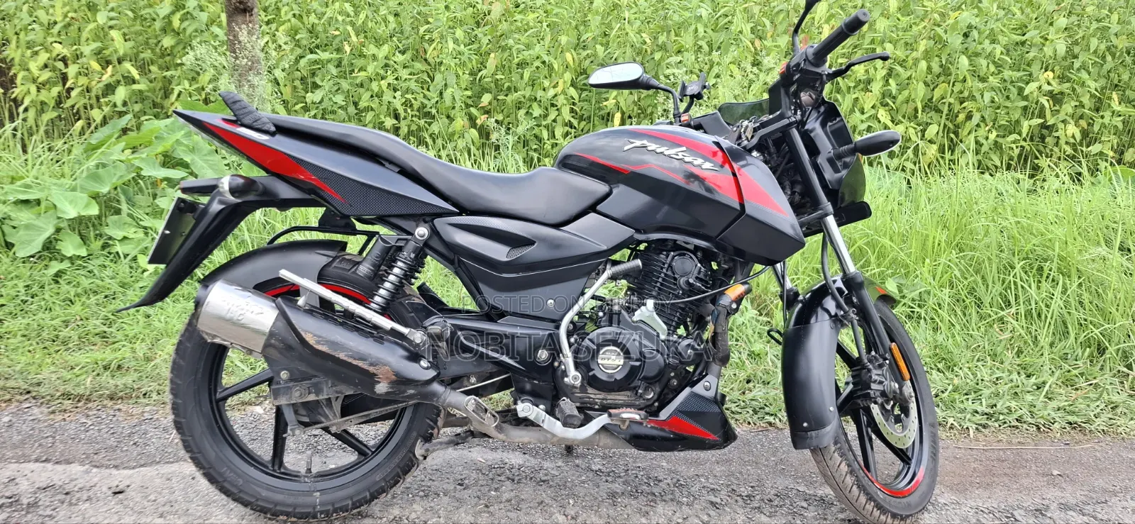বাজাজ পালসার ১৫০ ২০২১ ব্ল্যাক