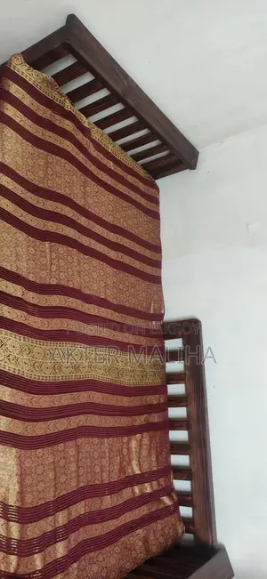 Wooden Divan 3x6