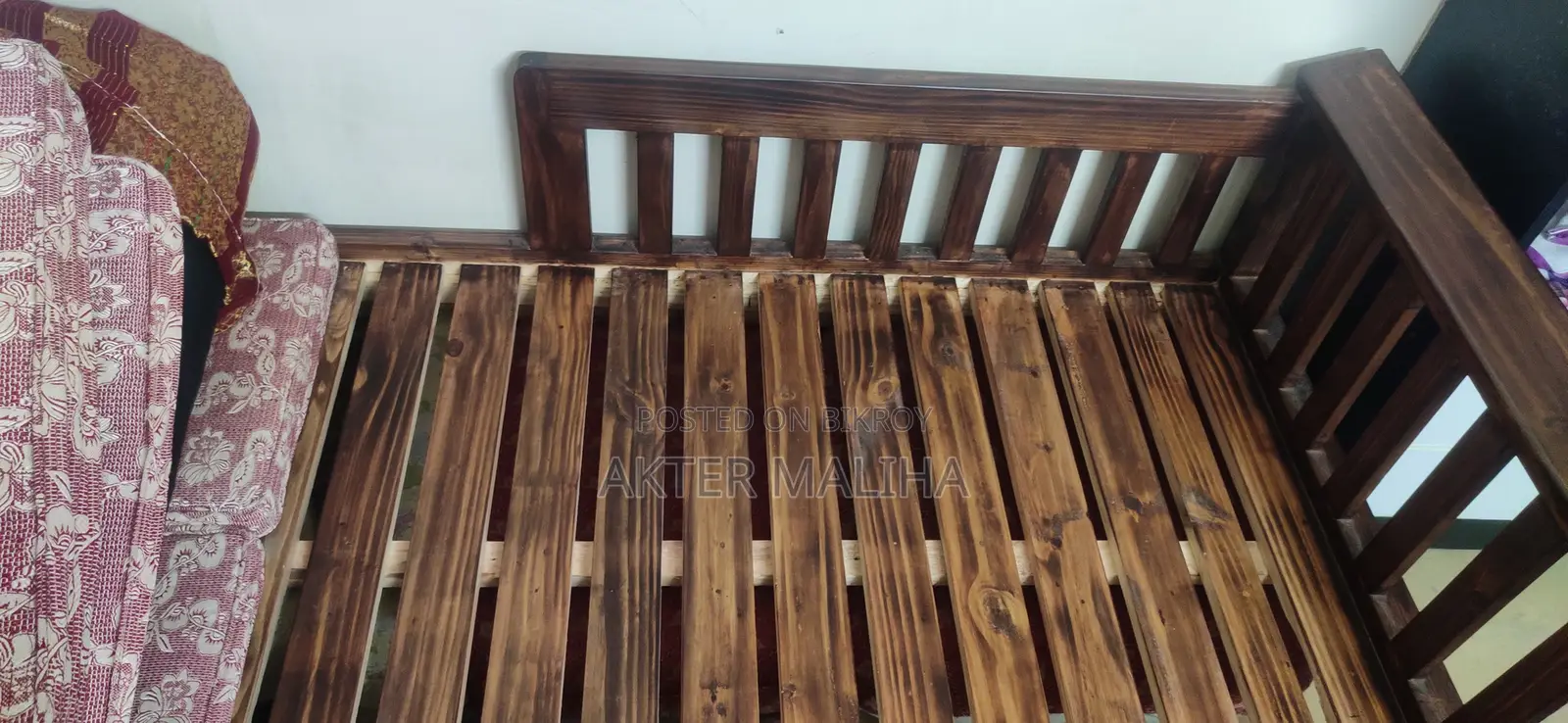 Wooden Divan 3x6