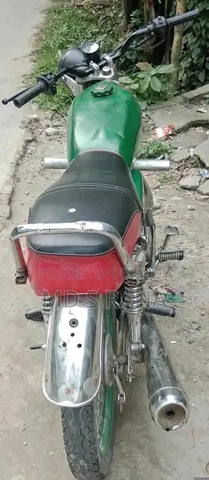 মোটরসাইকেল ২০১৮ সবুজ