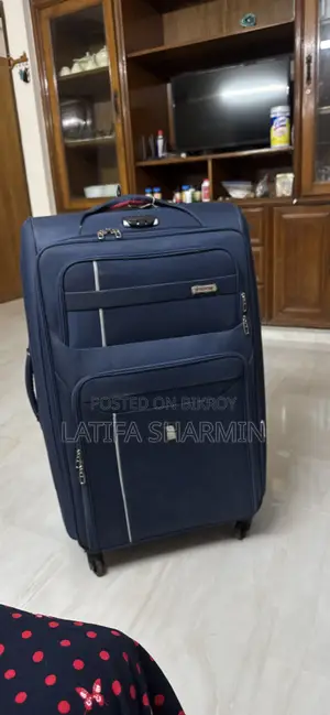 লাগেজ স্যুটকেস
