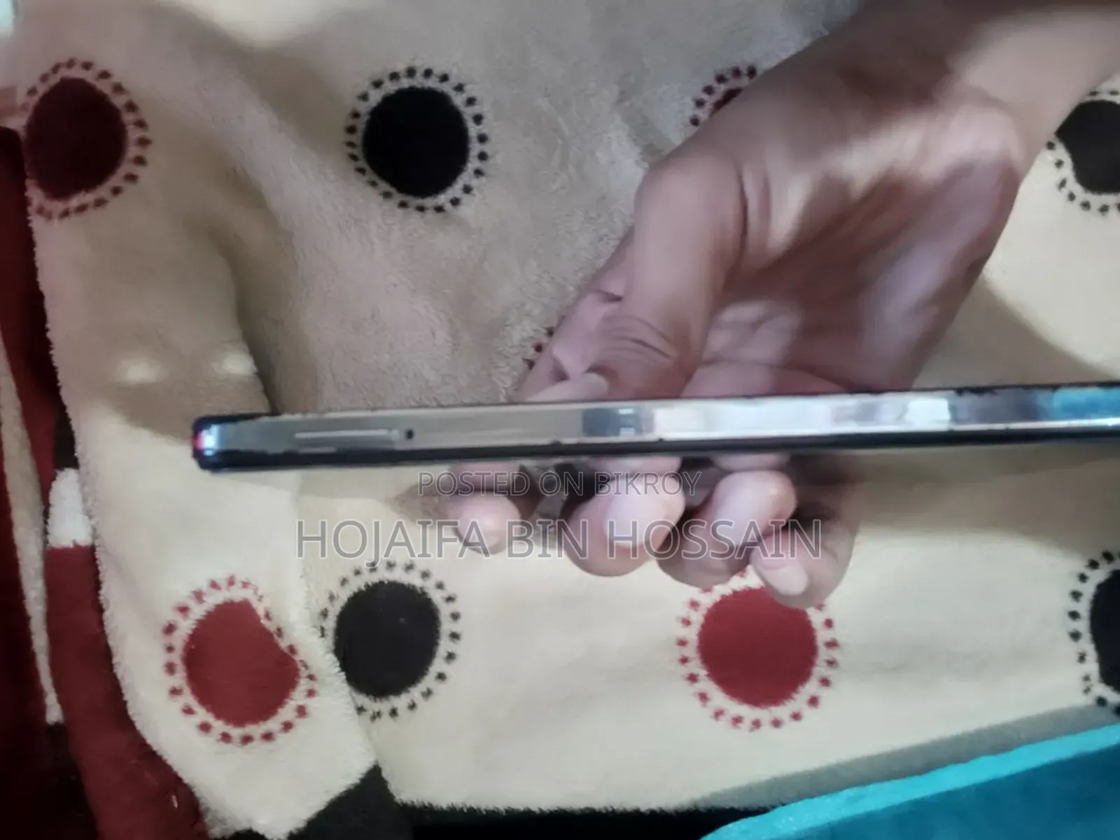 Infinix Hot 40i 128 GB Gold