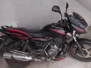 বাজাজ পালসার ১৫০ ২০২০ ব্ল্যাক