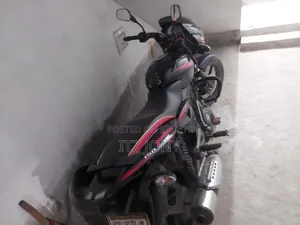 বাজাজ পালসার ১৫০ ২০২০ ব্ল্যাক