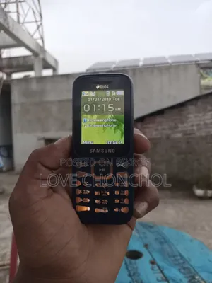 New Samsung Guru Music 2 Black