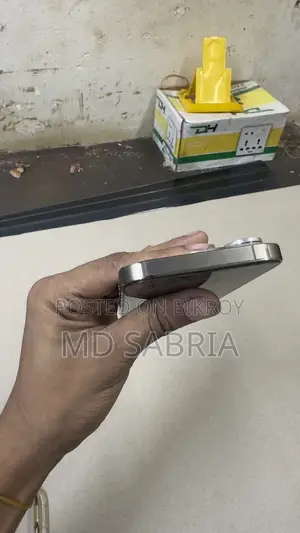 অ্যাপল আইফোন ১৪ প্রো ১২৮ জিবি সিলভার