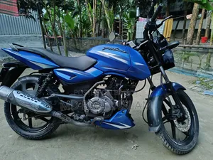 Bajaj Pulsar 150 2019 Blue