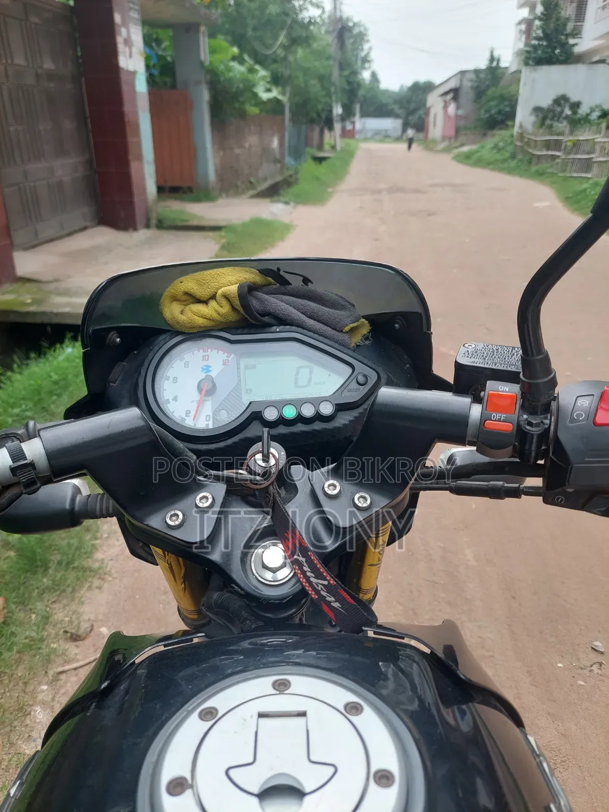 বাজাজ পালসার ১৫০ ২০২০ ব্ল্যাক
