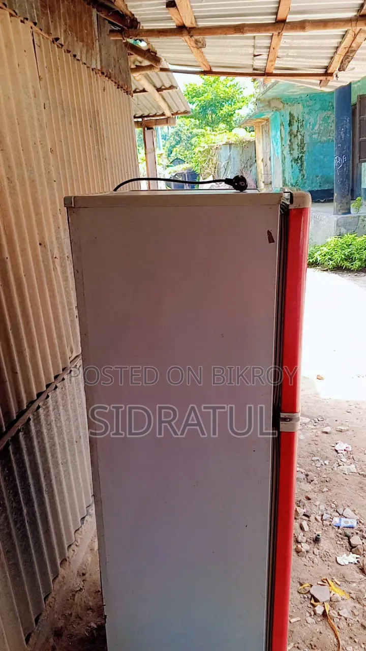 Fridge Sell Post