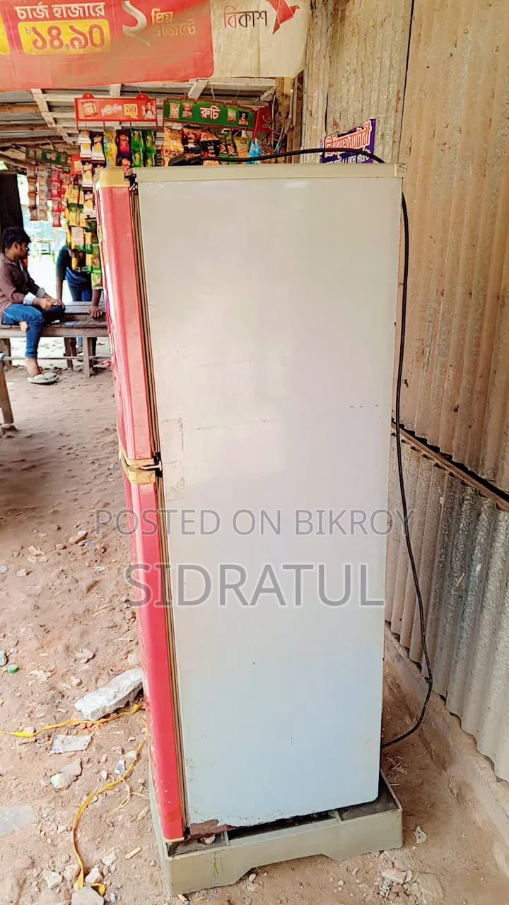 Fridge Sell Post