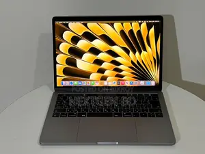 Laptop Apple MacBook Pro 2017 16GB Intel Core I7 SSD 1000GB