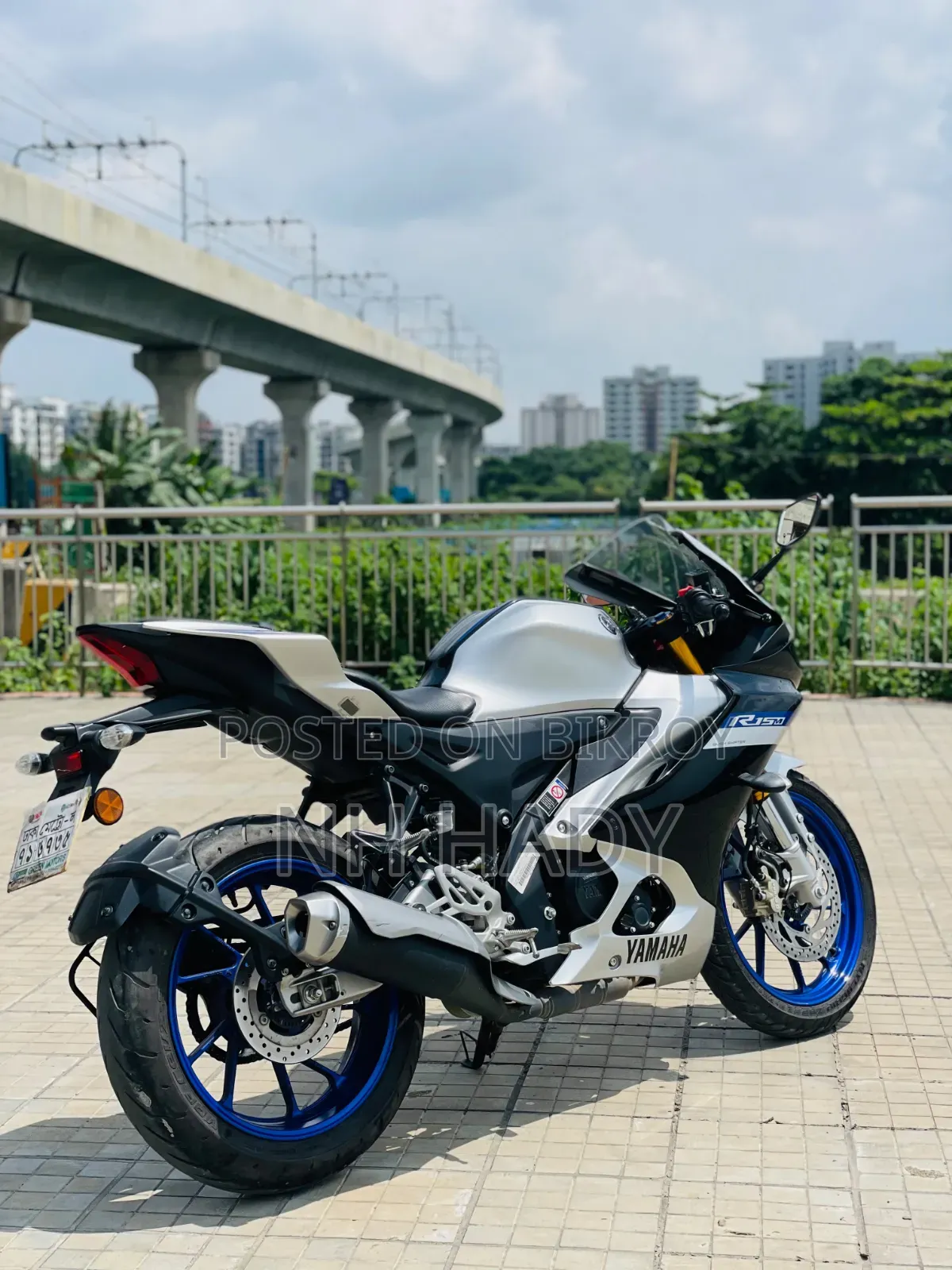 New Yamaha R15M 2025 Silver