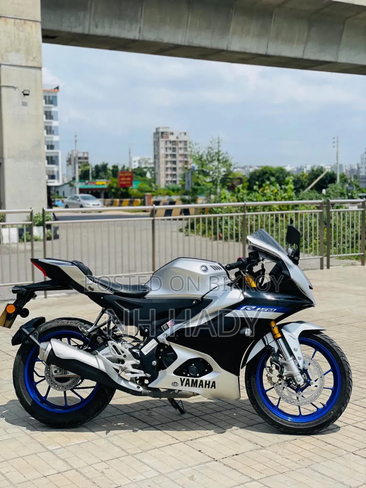 New Yamaha R15M 2025 Silver