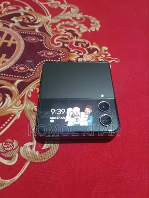 Samsung Galaxy Z Flip4 256 GB Black
