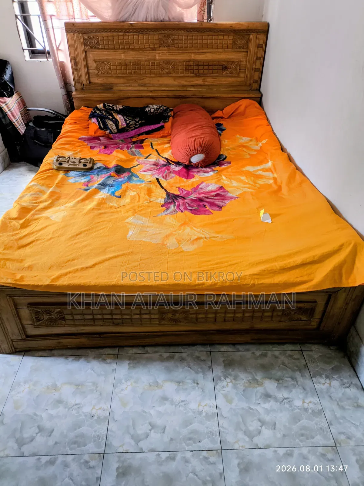 Double Size Wood Bed 5x7 Feet.