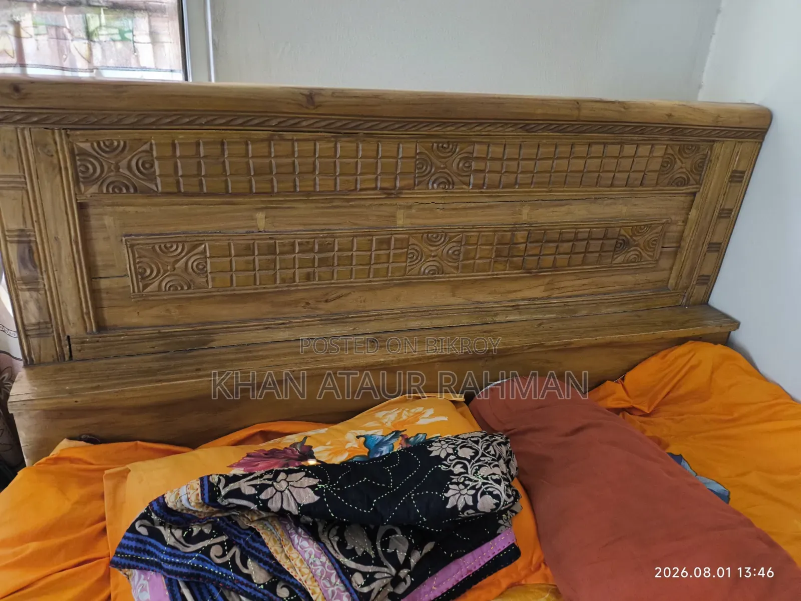 Double Size Wood Bed 5x7 Feet.