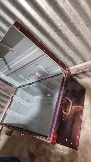 ট্রাংক বাক্স