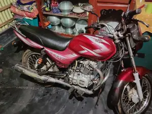Bajaj CT 100 2017 Red