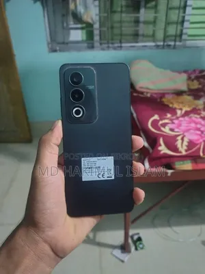 নতুন অপো এ৩ প্রো ৫জি ২৫৬ জিবি কালো