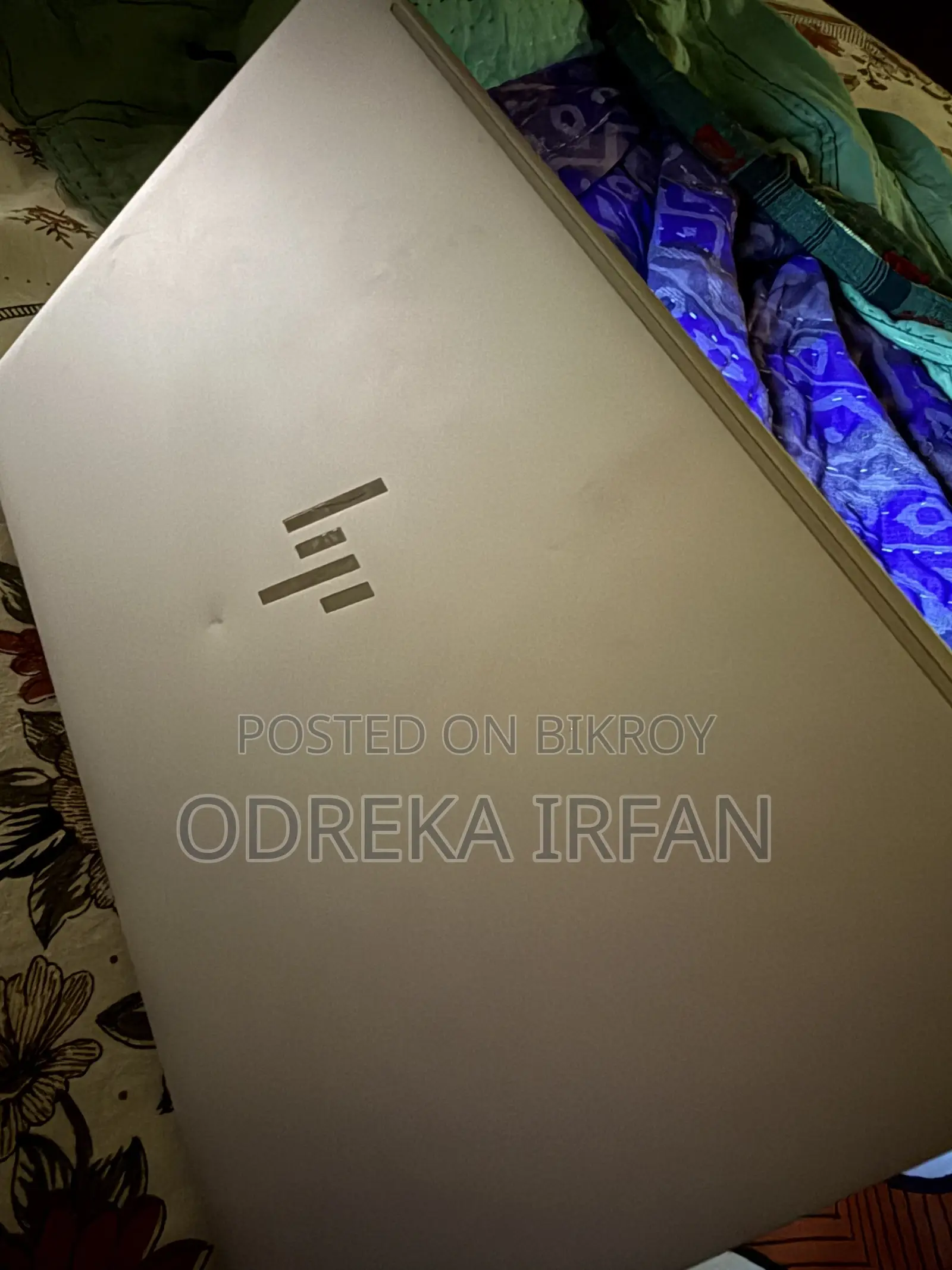 ল্যাপটপ HP Envy 13 ১৬জিবি ইন্টেল কোর আই৭ এসএসডি ৫১২জিবি