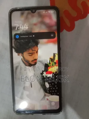 রিয়েলমি ৮ জিবি কালো