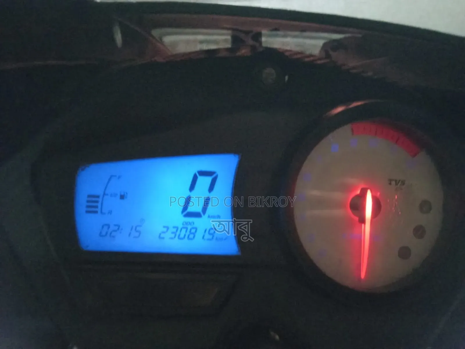 টিভিএস অ্যাপাচে আরটিআর ১৬০ টুভি ২০১৭ কালো