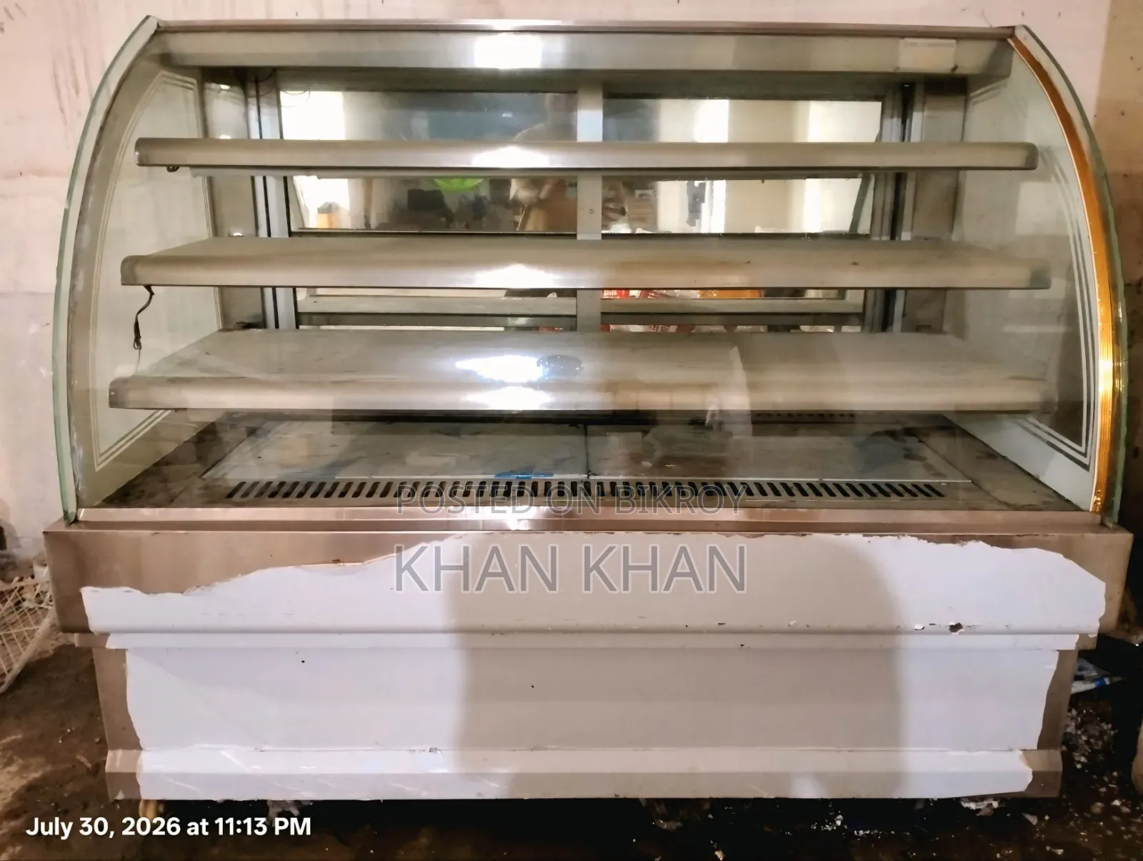 Display Cooler for Sale – Excellent Condition